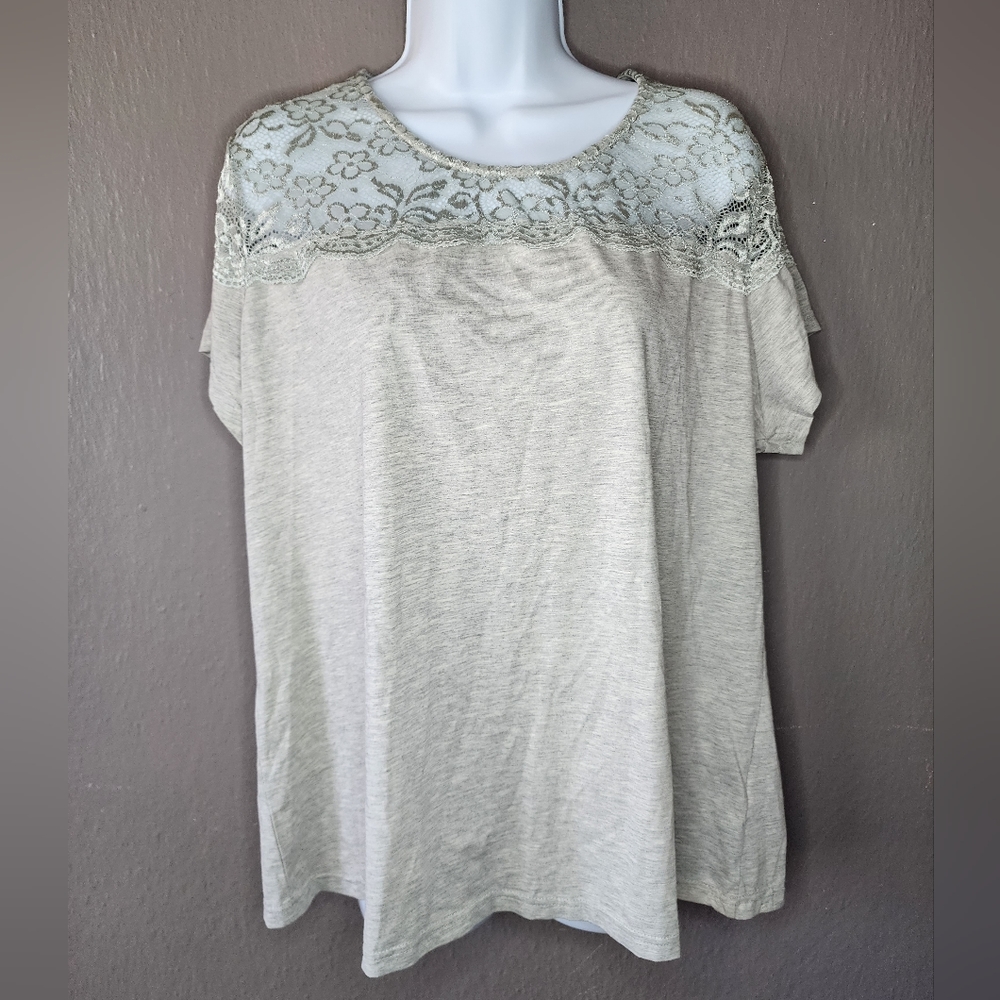 Doublju Gray Lace Top Tee NWT